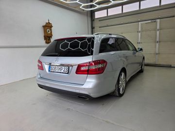 Mercedes E 350 - 4