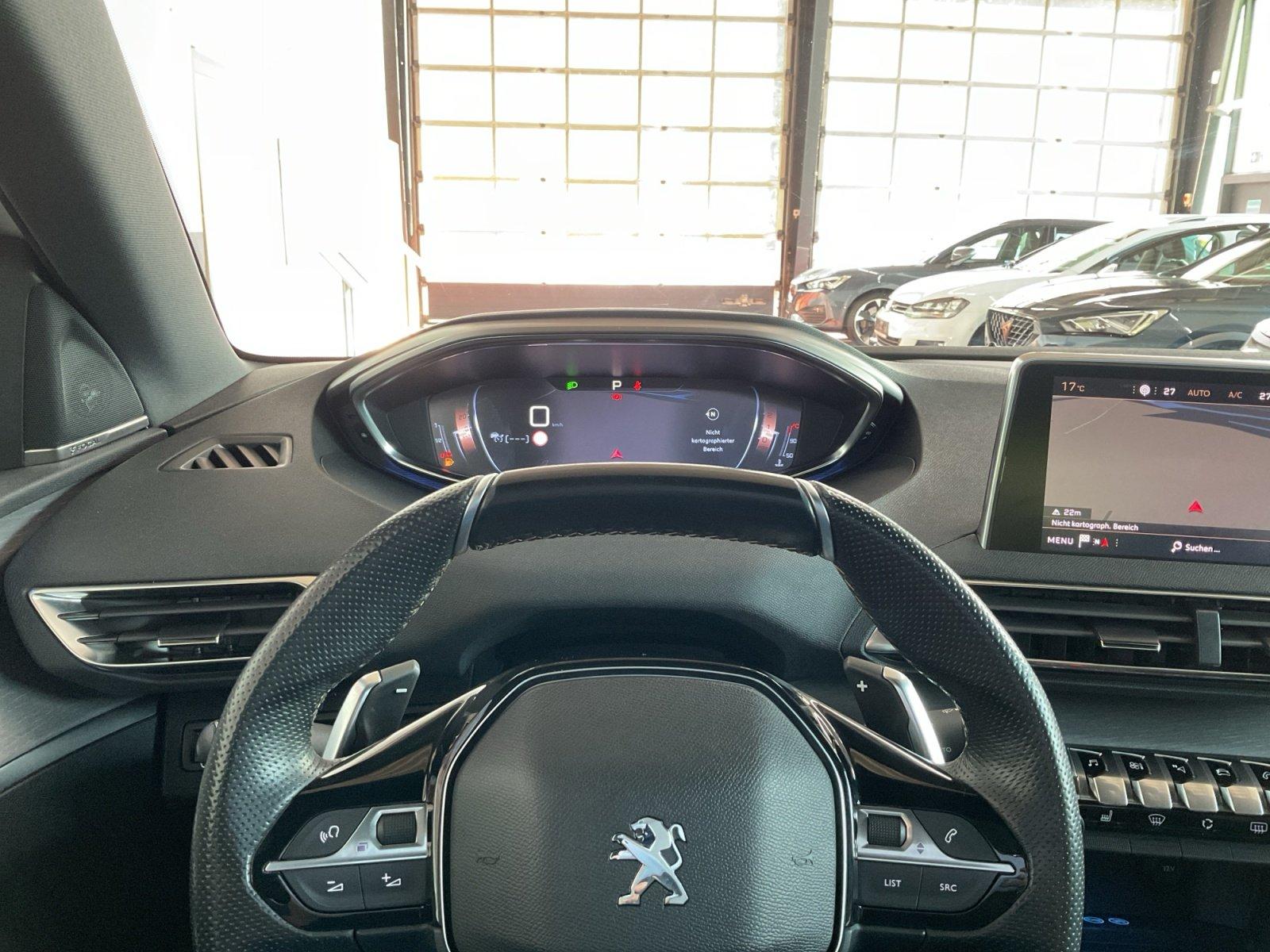 Peugeot 3008 2.0 BlueHDi 180 GT AHK+LED+19Z LM-FELGEN