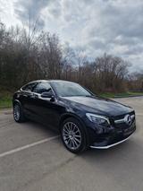 Mercedes-Benz GLC 250 4MATIC AMG Line Coupé Autom. AMG Line - Mercedes-Benz GLC 250 mit Benzin-Antrieb: Coupe, Automatik