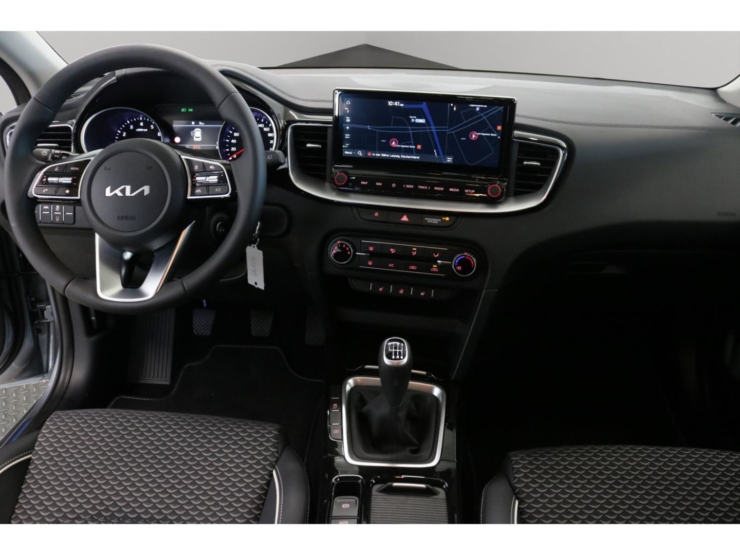 Fahrzeugabbildung Kia XCeed Vision Teilleder Kamera SpurhalteASS DAB