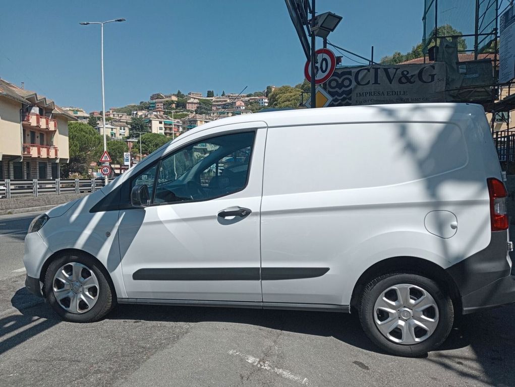 Image of Ford Transit Courier
