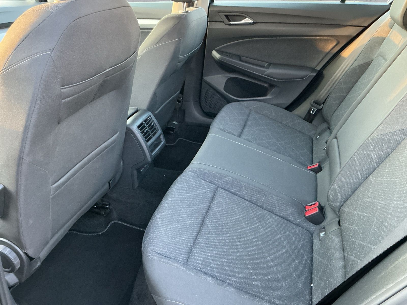 Volkswagen Golf - Bild 16