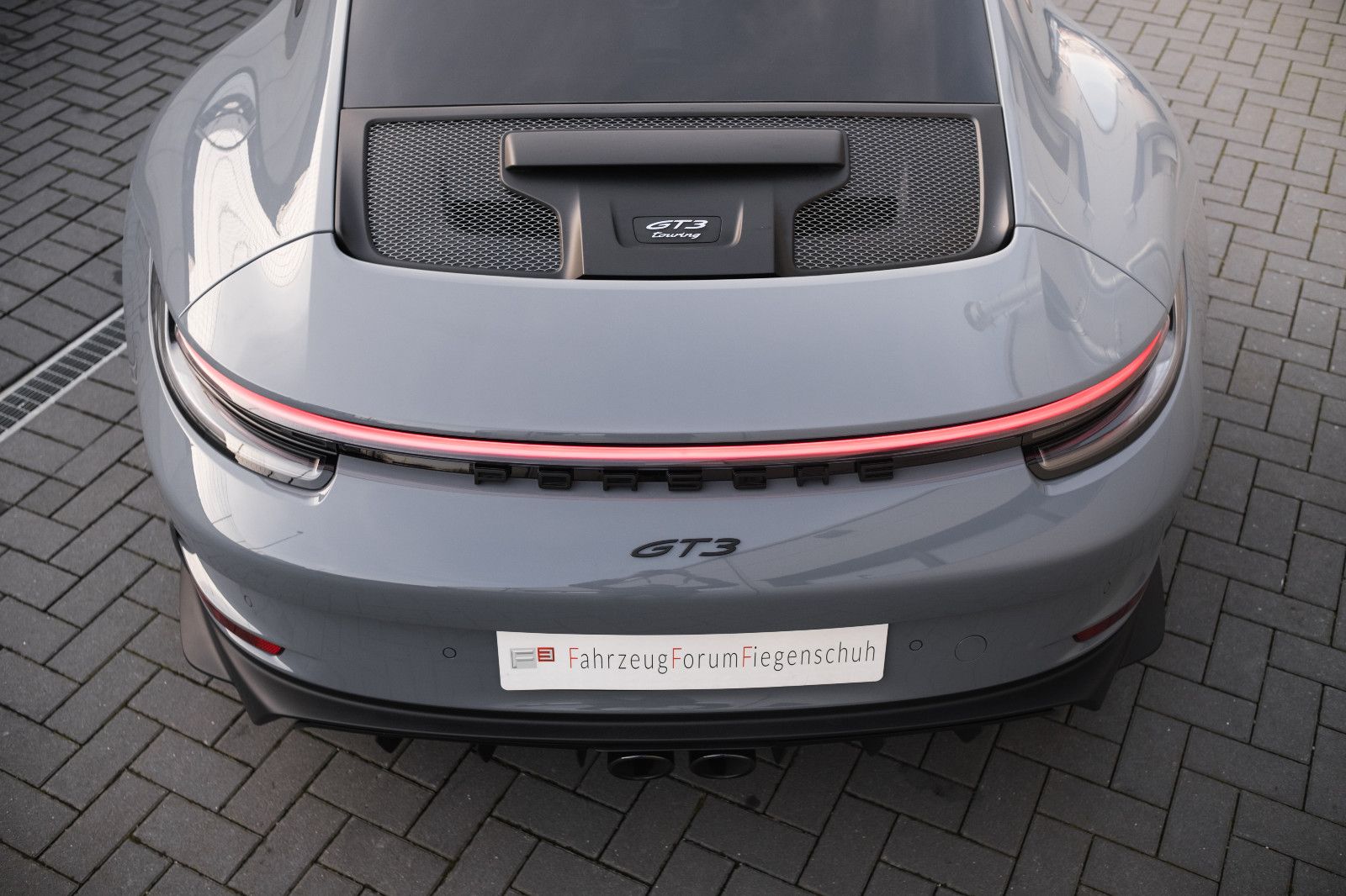 Fahrzeugabbildung Porsche 992/911 GT3 Touring-Lift-PDLS-Kamera-90L.-1. Hd.