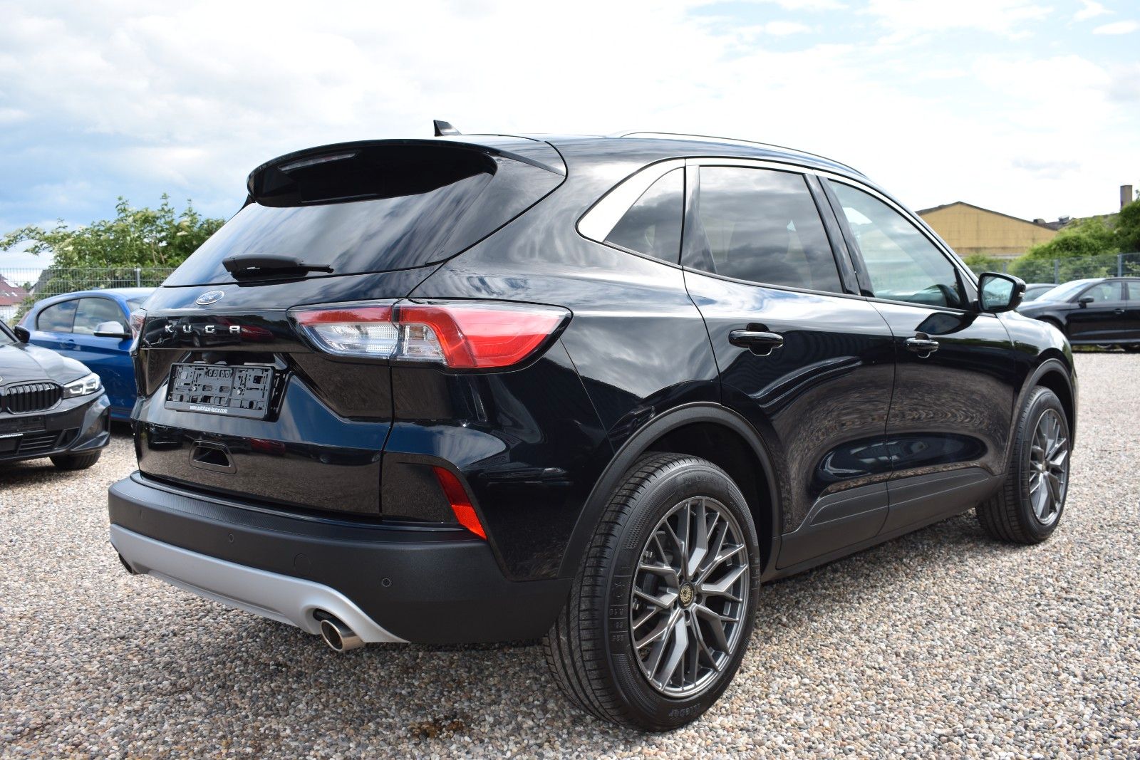 Fahrzeugabbildung Ford Kuga Titanium LED Keyless go Kamera DAB