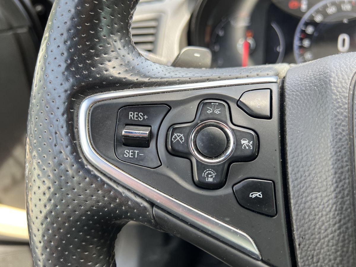 Opel Insignia 2015 — photo 19