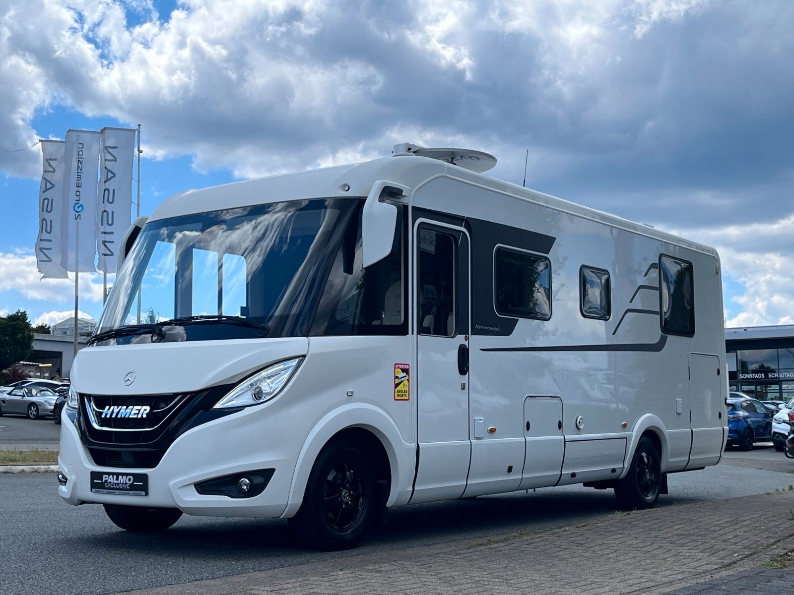Fahrzeugabbildung HYMER / ERIBA / HYMERCAR HYMER B - KLASSE ML I 790 MASTERLINE