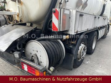Fahrzeugabbildung Mercedes-Benz Actros 2532 / Kutschke  / Saug u.Druckwagen /