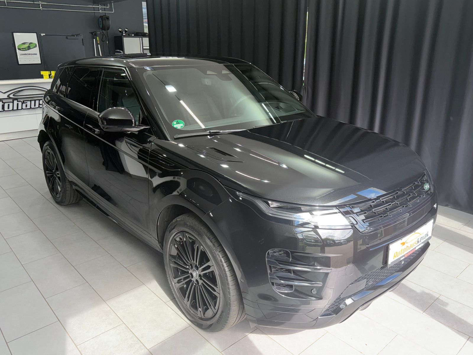 Fahrzeugabbildung Land Rover Range Rover Evoque Dynamic SE |AHK|MERIDIAN|360°