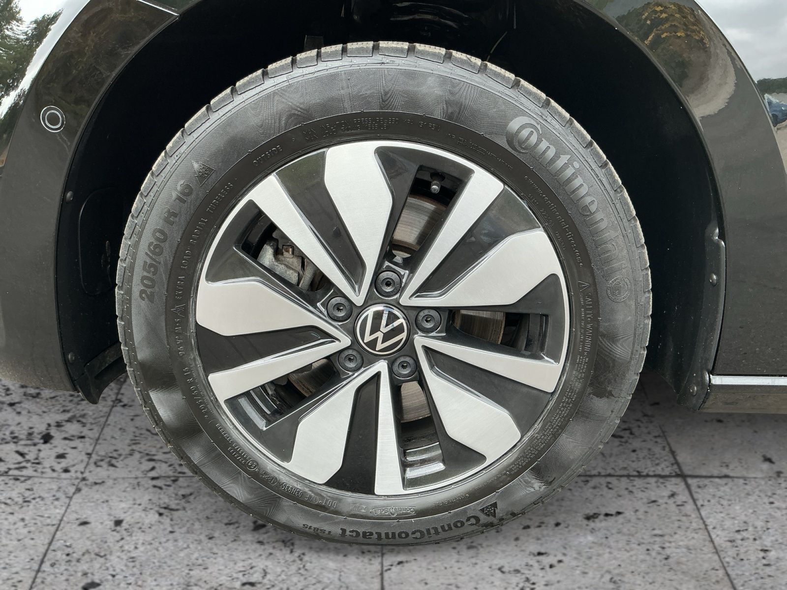 Volkswagen Touran - Bild 8