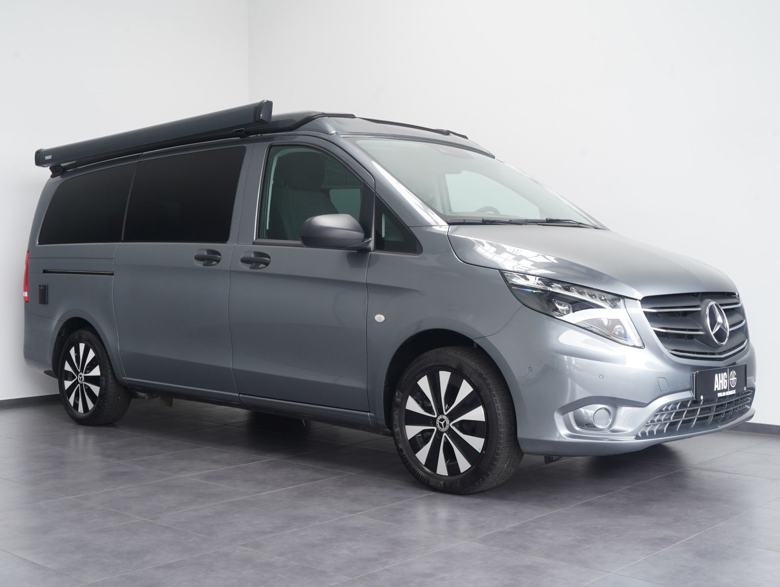 Fahrzeugabbildung Pössl VANSTAR Vito Tourer 119 CDI Pro 4x4 lang KÜCHE