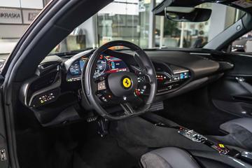 2021 Ferrari SF90 缩略图 24