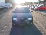 Skoda Fabia 1,4 Benz 140.000Km Tüv 01/2027 - Skoda Fabia aus 2001: 1.4