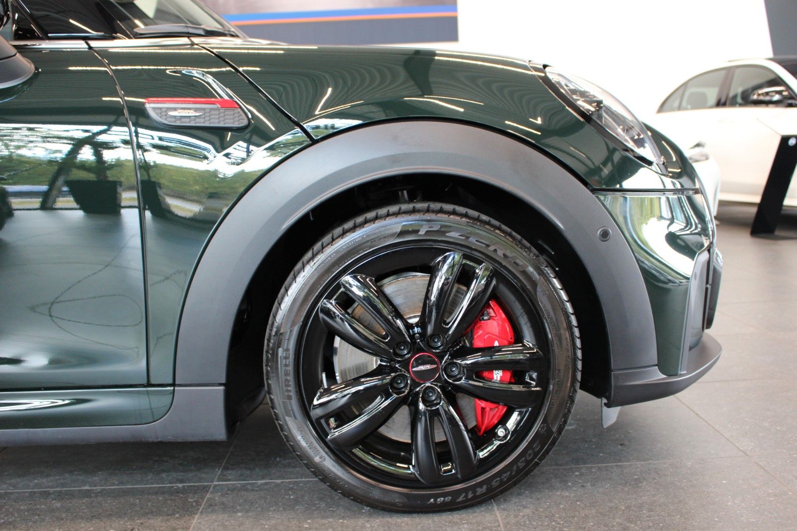 Fahrzeugabbildung MINI John Cooper Works Trim R.Kamera+Navi+AppleCar