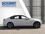 BMW 320 i Sport Line / LED-Scheinwerfer / Navi / PDC - BMW 320 mit Benzin-Antrieb: Limousine