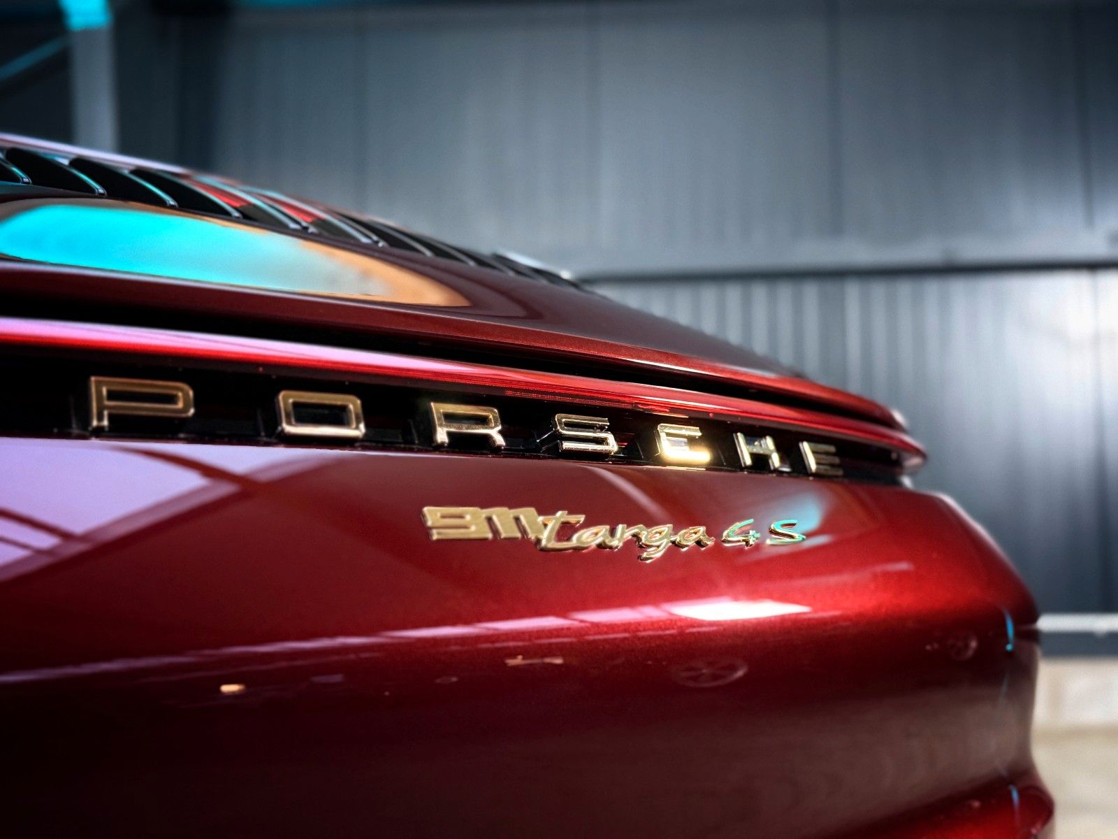 Fahrzeugabbildung Porsche 911 Targa 4 S Heritage Design Edition + N1. 173
