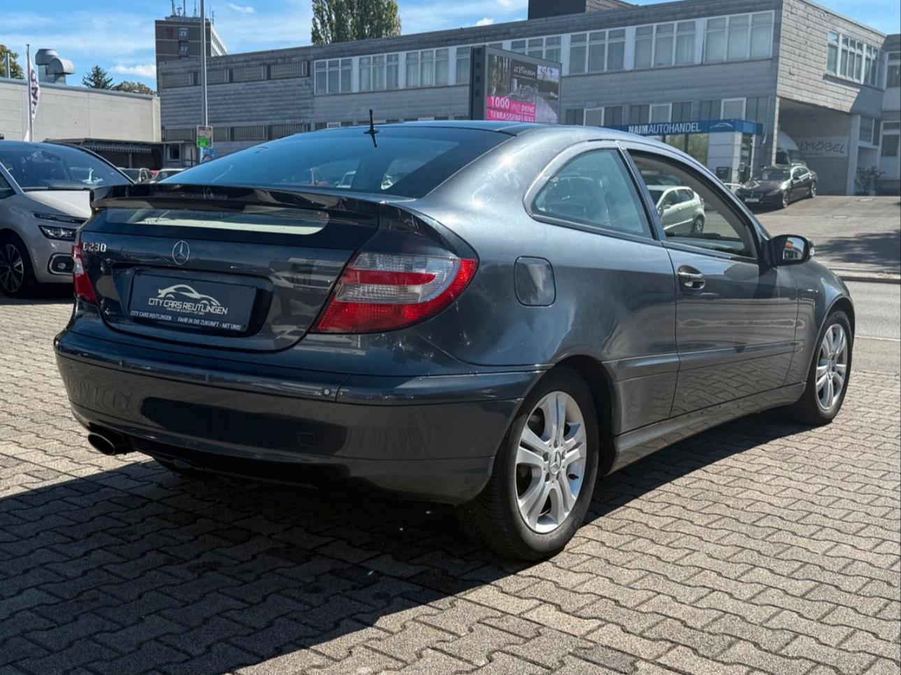 Mercedes-Benz C 230 C Sportcoupe C 230 Panorama-Dach