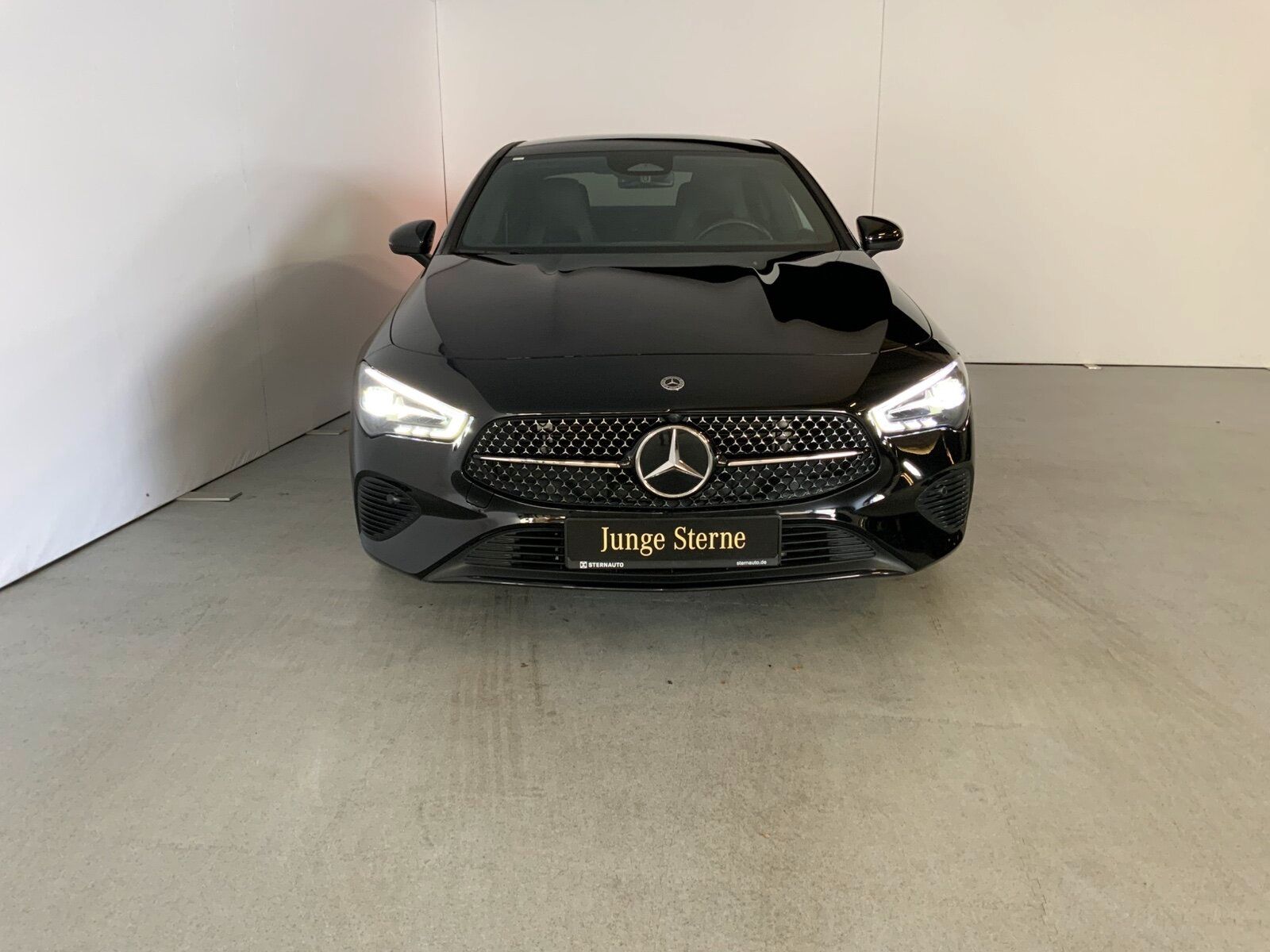 Mercedes-Benz CLA 180 Coupé Prog Night Pano RaKam WinterPak imagem 2
