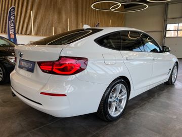 BMW 320 Gran Turismo Sport Line *PANO*HUD*NAVI*ACC*