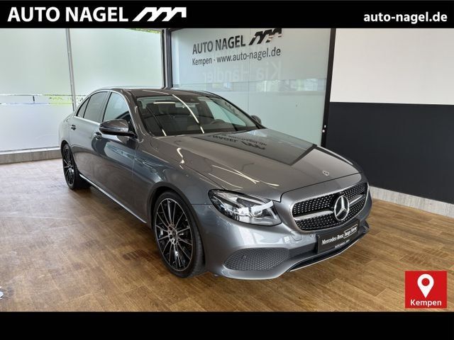MERCEDES-BENZ E 220 d Avantgarde +Multibeam+COMAND+AHK+Kamera+