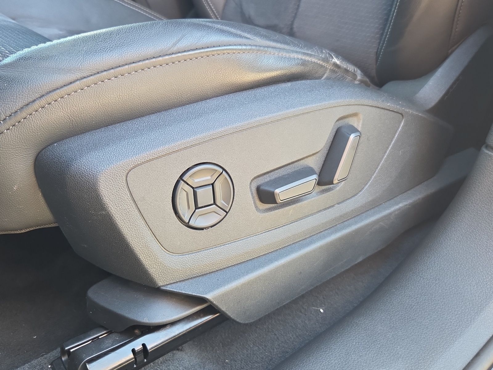 Audi Q8 e-tron - Bild 16