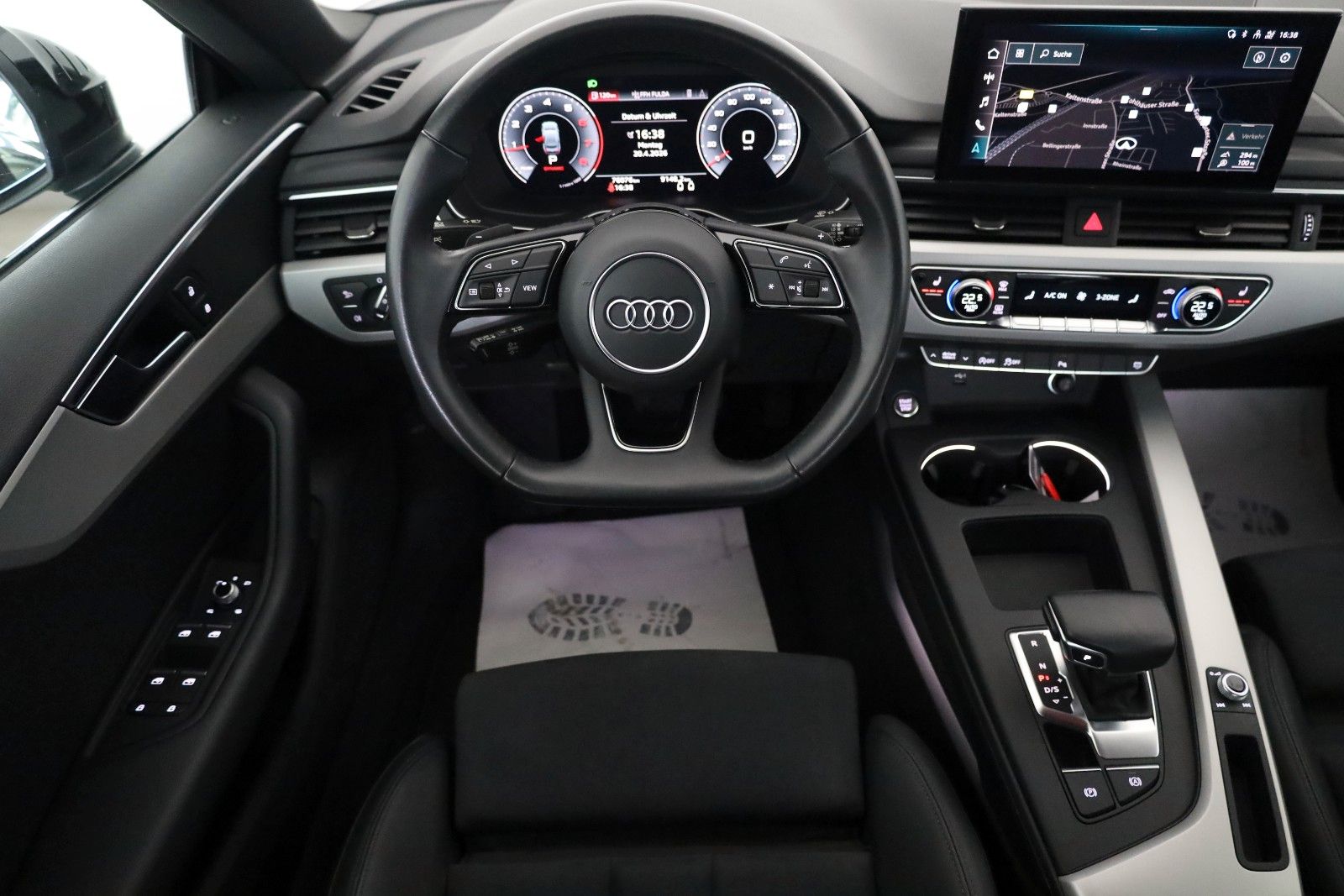 Fahrzeugabbildung Audi A5 SB 40 TFSI S line T.Leder,Navi,Matrix-LED,SH