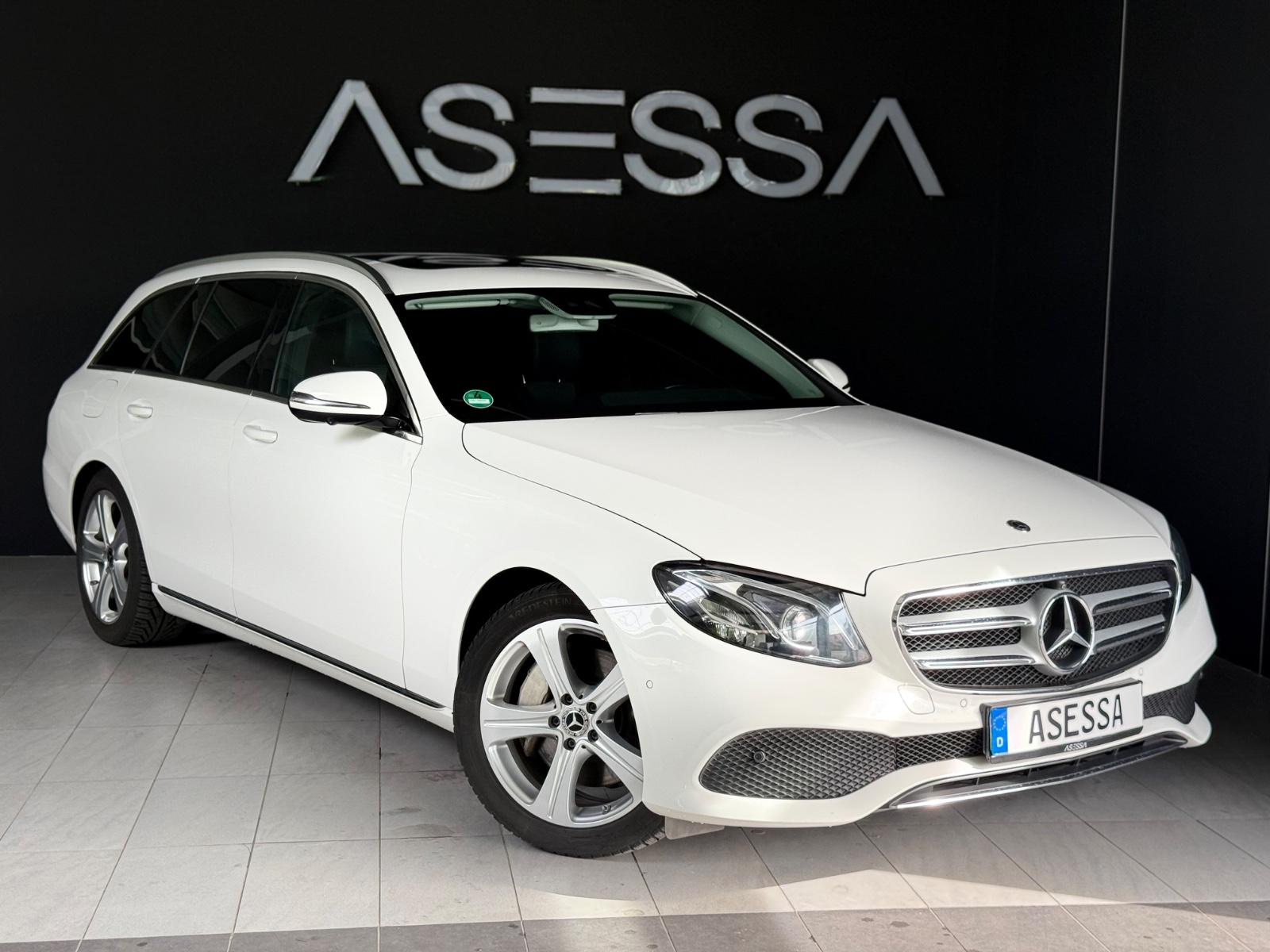 Mercedes-Benz E350d T*360K*DIGITALTACHO*SD*SHZ*LED*AMBIENTE*