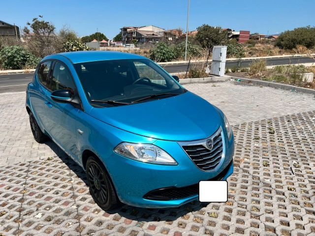 Lancia Ypsilon 1.2 GPL NEOPATENTATI COME NUOVA