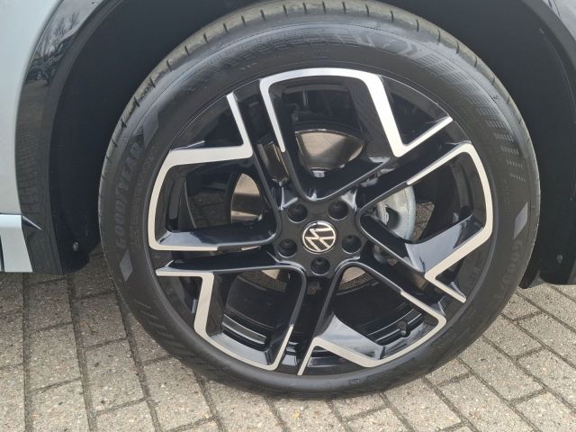 Tiguan R-Line Black Style 1.5 eTSI Bluetooth LED