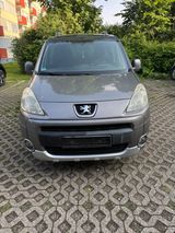 Peugeot Partner - Peugeot Partner in Köln