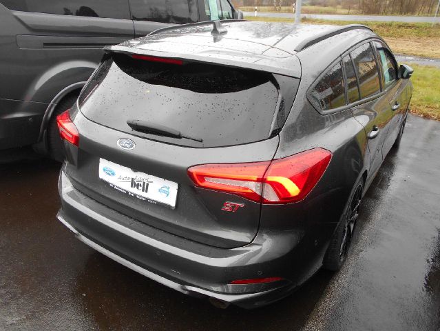 Ford Focus Turnier ST