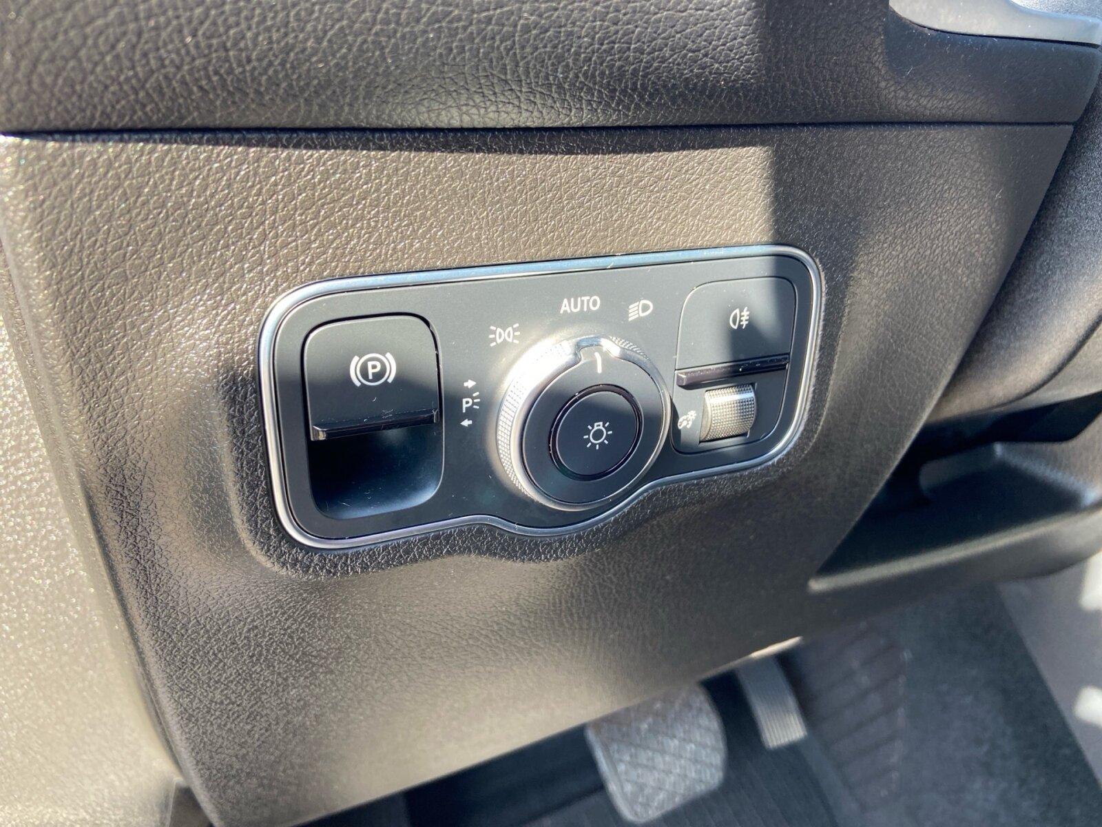 Mercedes-Benz GLB d 4M *STYLE*RFK*MEMO*DISTR*CARPLAY*, миниатюра 16