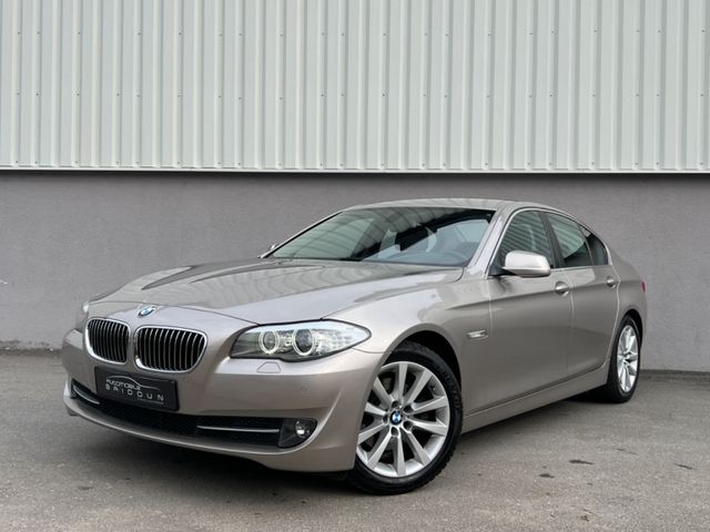 BMW 523 Baureihe 5 Lim. 523 i *XENON*TEMPOMAT*