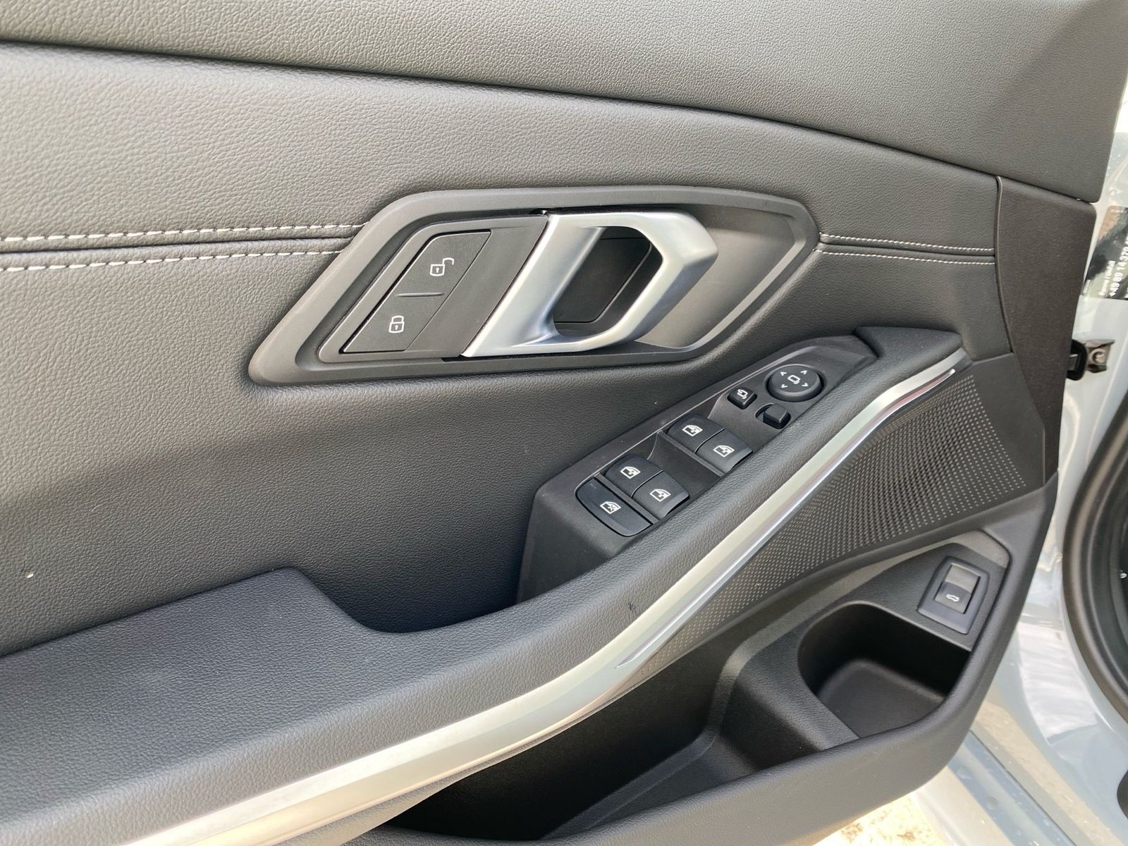 BMW 320 - Bild 12