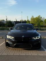 BMW M4 Competition / LCI / Unfallfrei / Ohne OPF  - BMW M4 in Duisburg