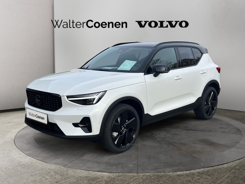 VOLVO XC40 B4 B Plus Black Edition, Licht-P, AHK,360*