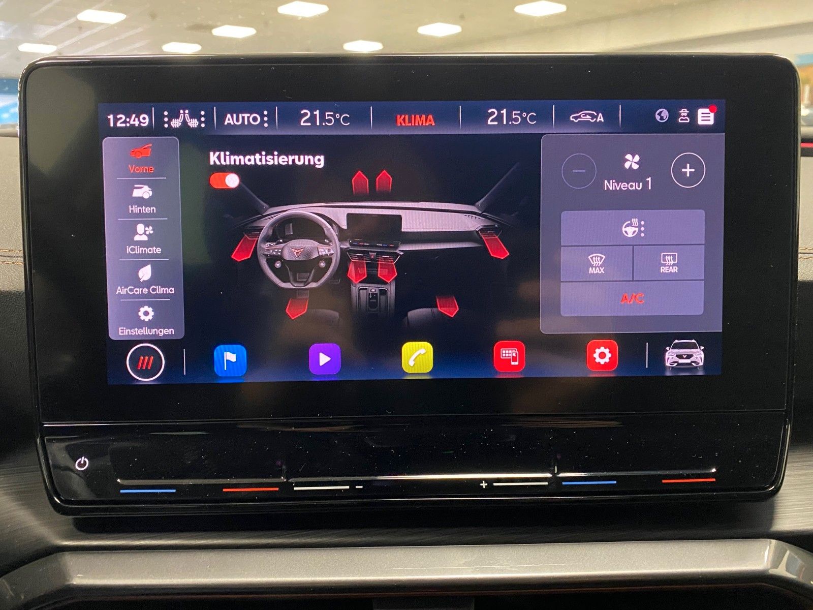 Fahrzeugabbildung CUPRA Formentor 1.5 TSI 110kW DSG+3J Garantie+3-Z-KLIM