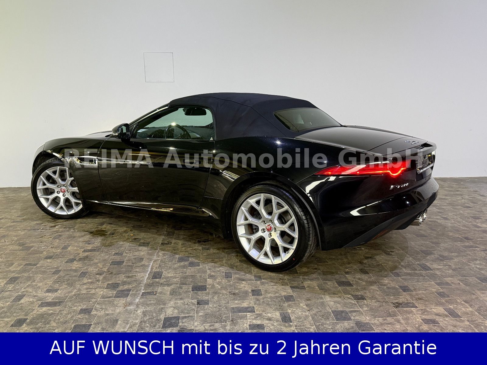 Fahrzeugabbildung Jaguar F-Type  3,0i V6 Cabrio, Klappenauspuff, Meridian