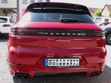 Porsche Cayenne - 6