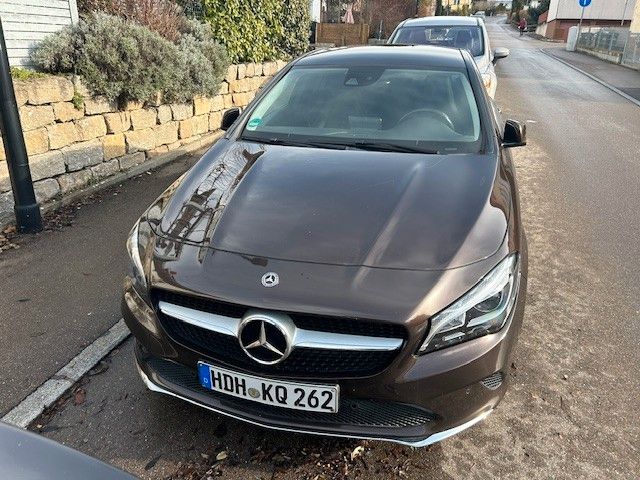 Image of Mercedes-Benz CLA 250