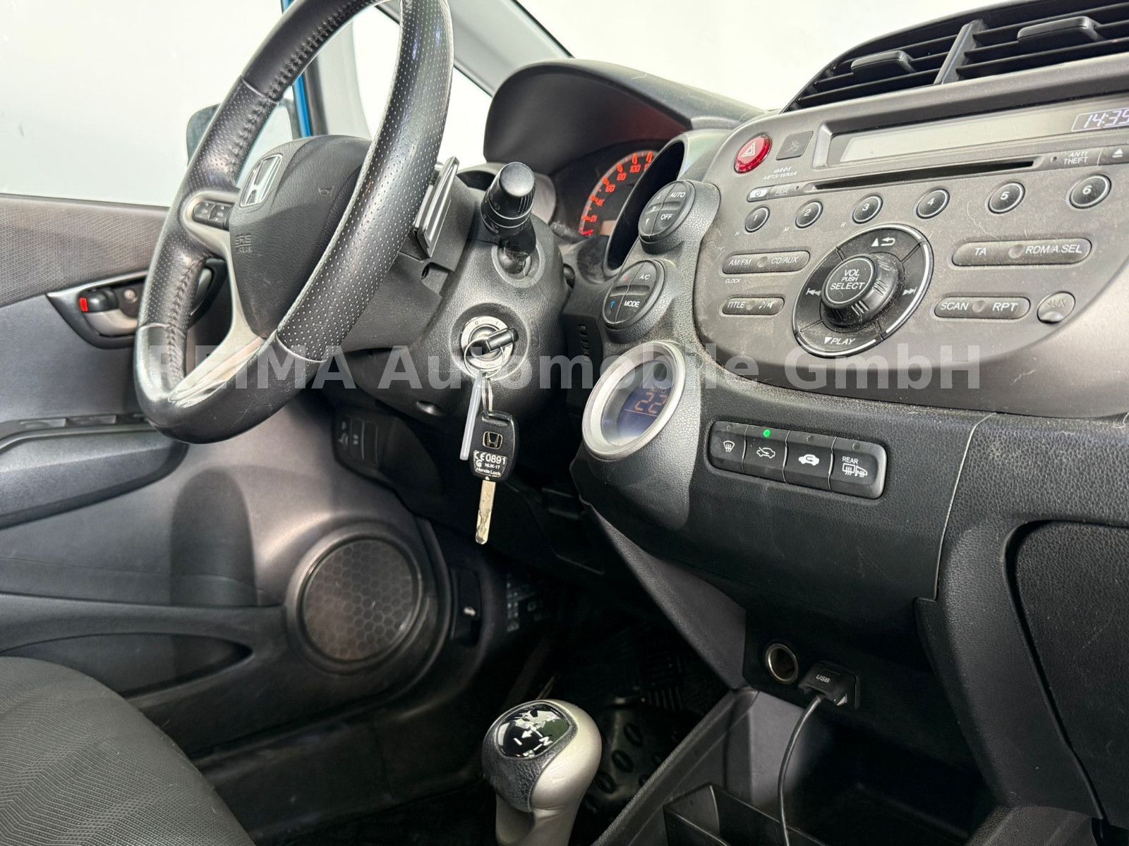 Fahrzeugabbildung Honda Jazz 1.4 Elegance, Automatik, 4-türig