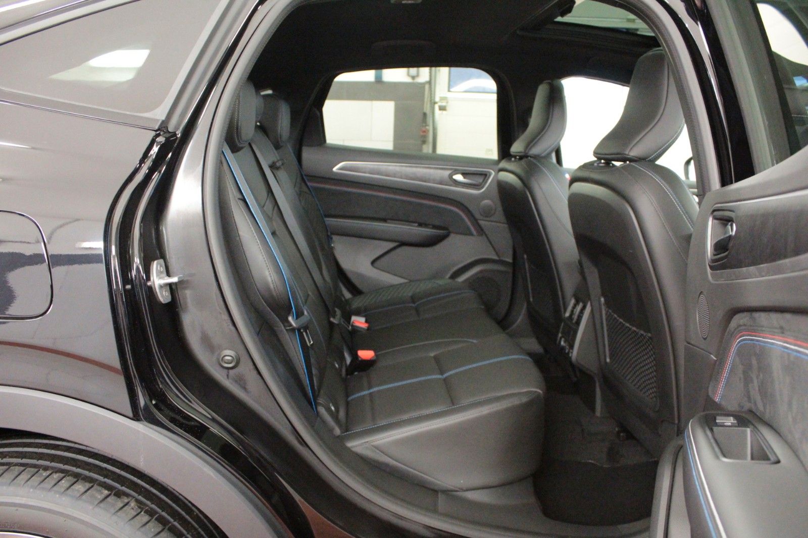 Fahrzeugabbildung Renault Arkana Mild Hybrid 160 EDC Esprit Alpine*15052*