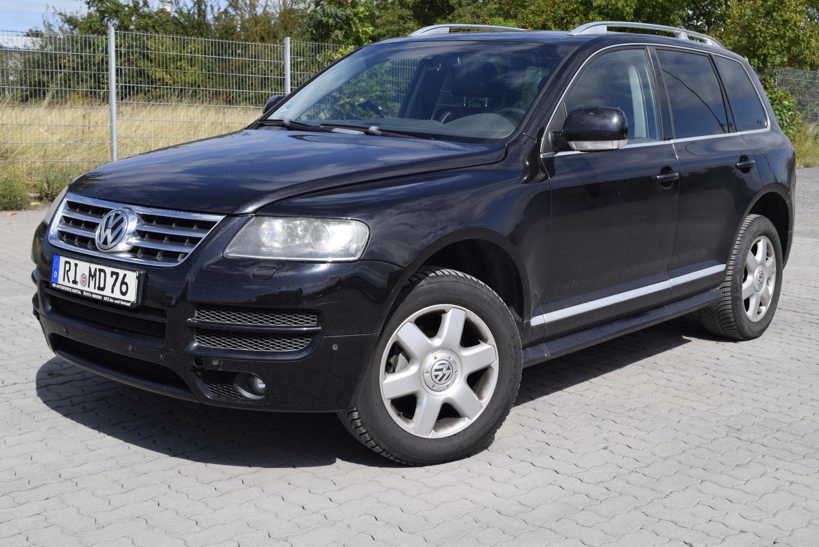 Volkswagen Touareg 2006 — вигляд ззаду