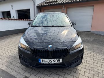 BMW 220 Gran Tourer - 8