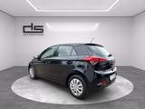 Hyundai i20 1.2 Classic Klima Allwetter - Hyundai i20: Schwarz