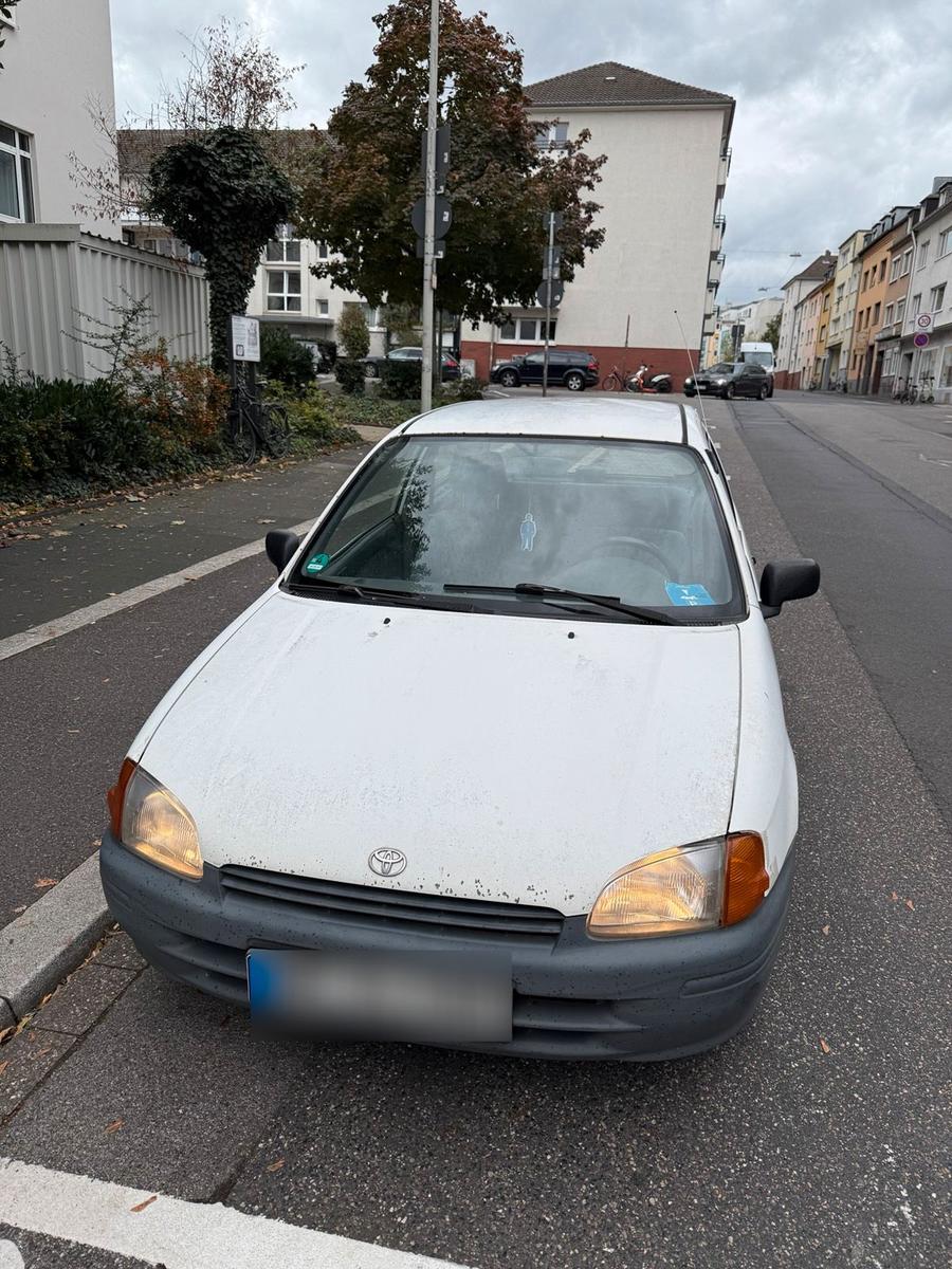 Toyota Starlet