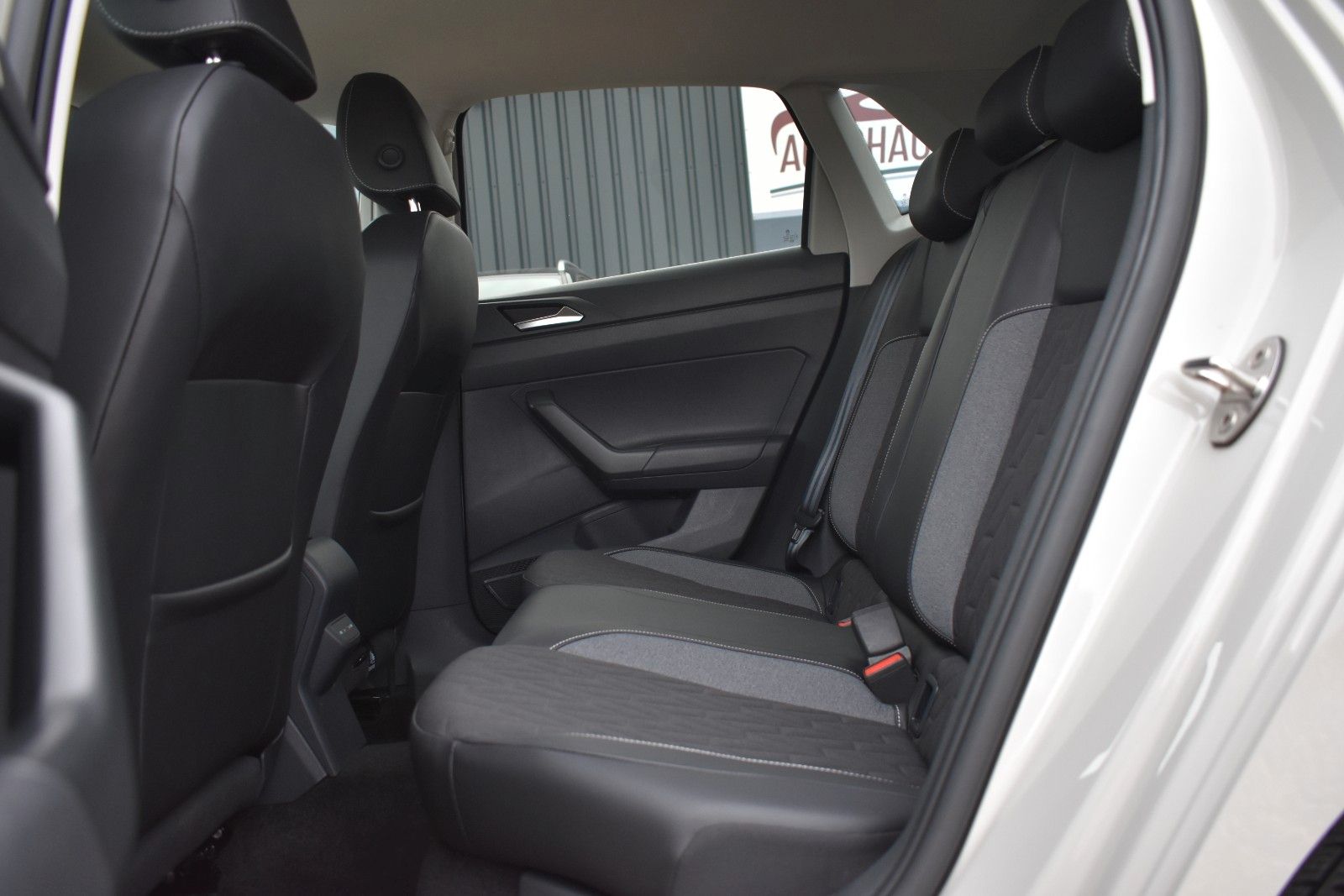 Fahrzeugabbildung Volkswagen Polo VI Goal LED/ACC//Klima/SHZ/SPEED INFO