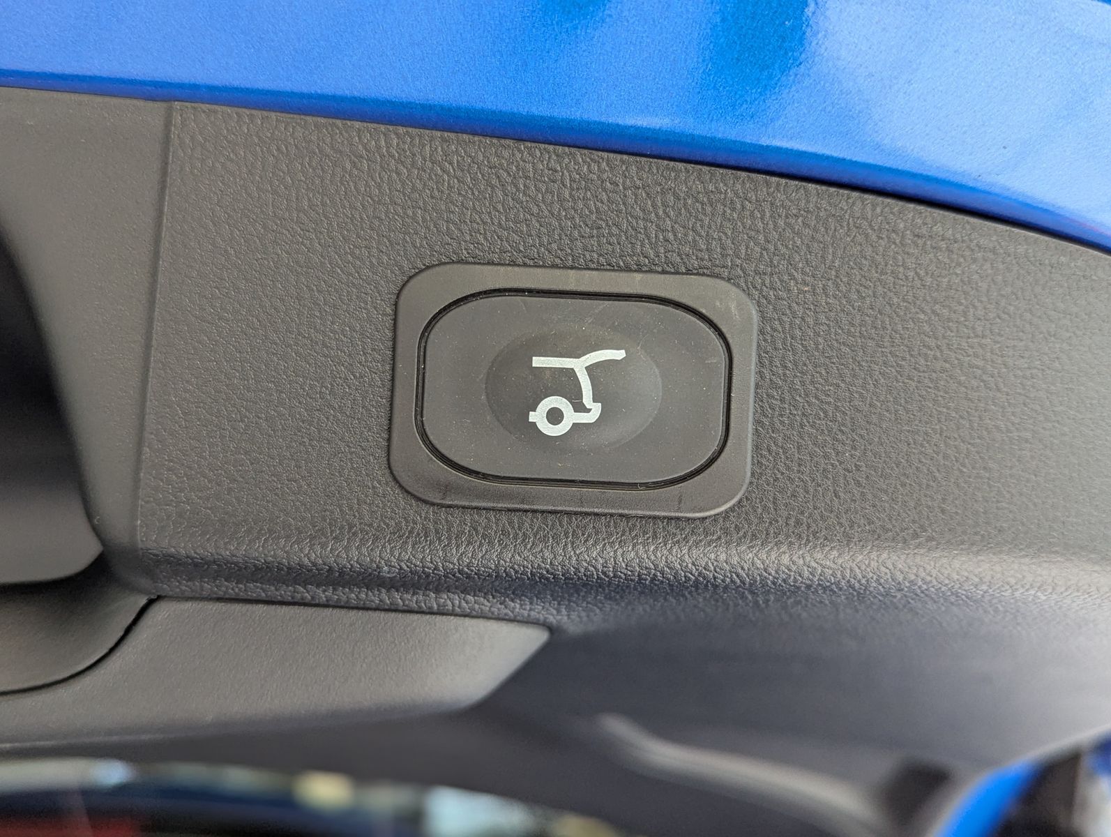 Fahrzeugabbildung Ford Focus 1.0 ST-Line X Styling Matrix B&amp;O Pano 18"