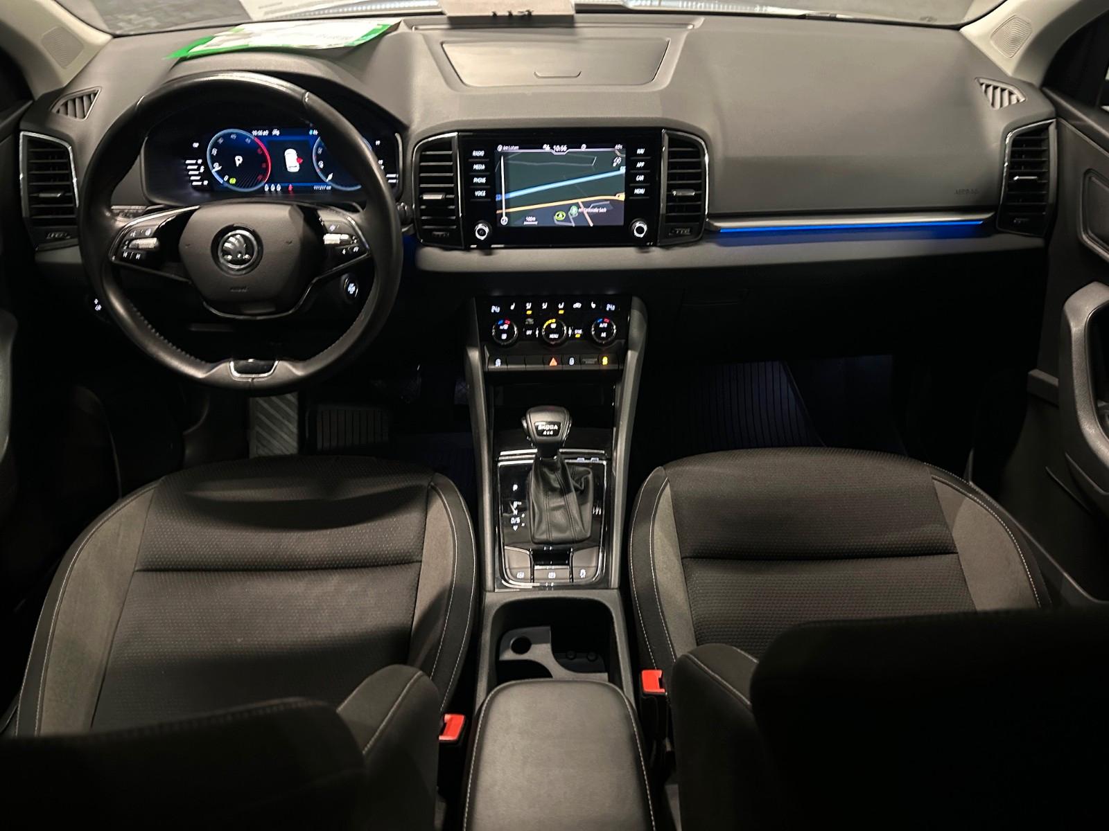Skoda Karoq 2.0 TDI DSG Tour 4x4 *AHK*NAVI*CarPlay*SHZ, миниатюра 11