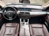 BMW 530 d xDrive Touring  Automatik / Navi/Pano/EU6 - BMW 530: Xd