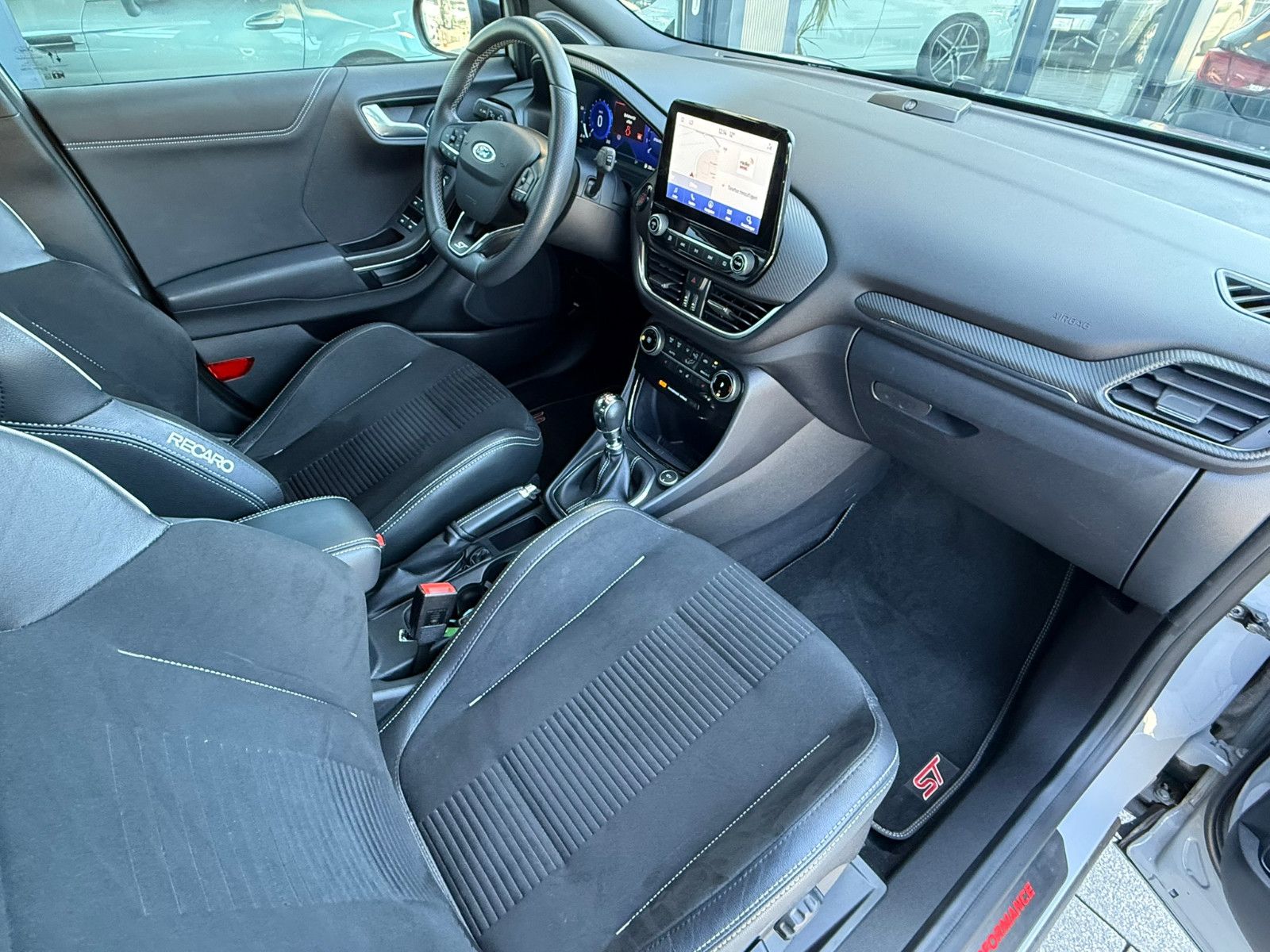 Fahrzeugabbildung Ford Puma ST X PERFORMANCE NAVI CAM RECARO B&O